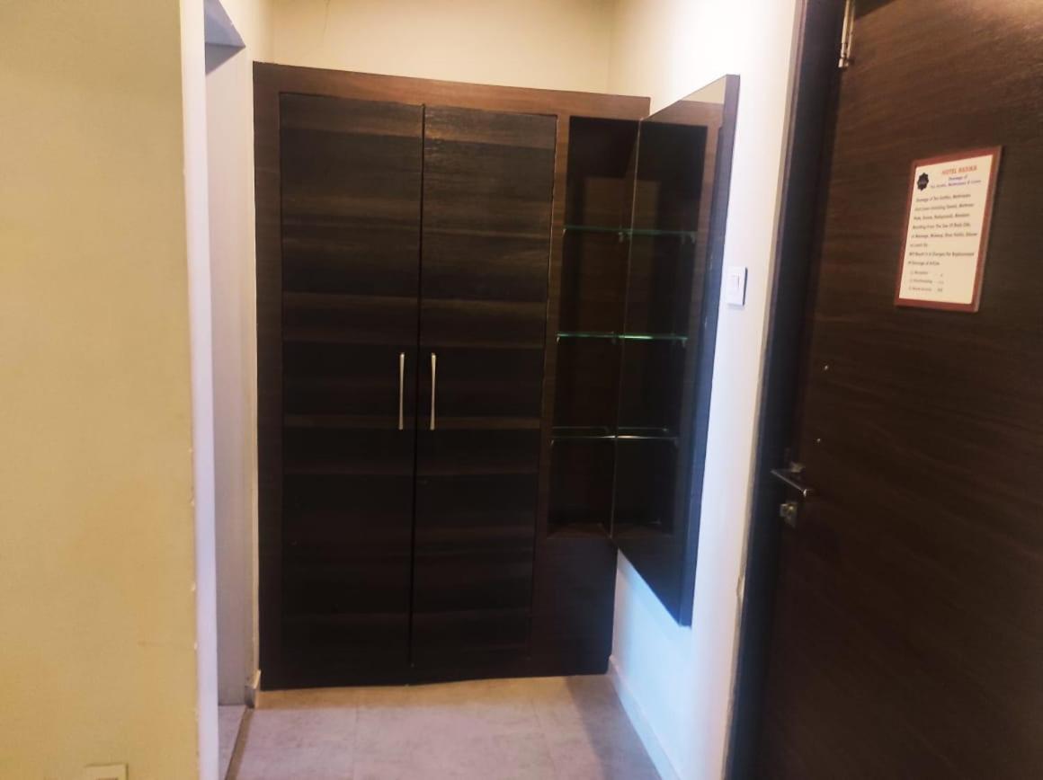 Hotel Rasika Kolhapur Bagian luar foto